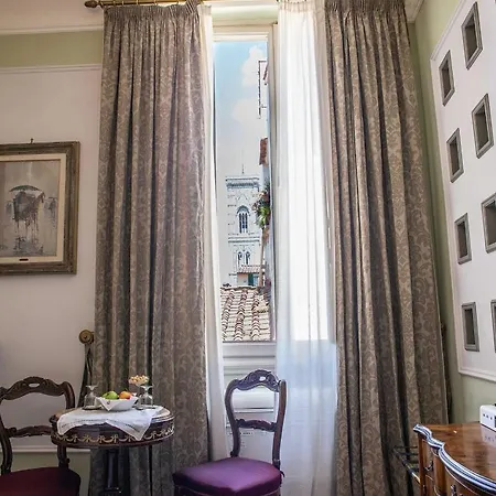 Guest house Stanze Del David Place 2*