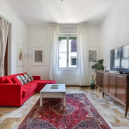 Buonarroti In Florence-hosted By Sweetstay Appartement