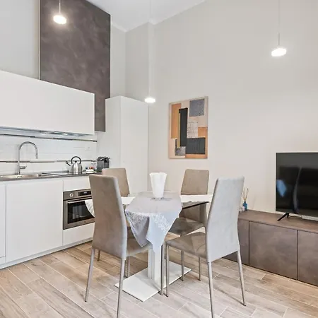 Maragliano Cozy Flat With Balcony Firenze