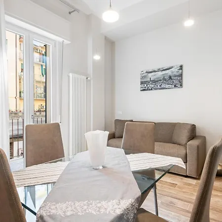 Maragliano Cozy Flat With Balcony Apartman