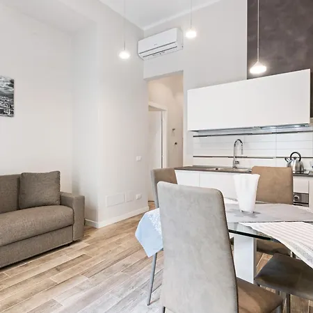 Apartman Maragliano Cozy Flat With Balcony *