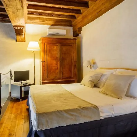 Palazzo Salviati By Varental * 피렌체