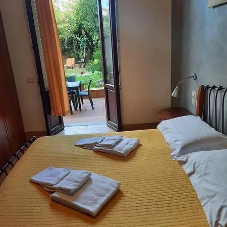 Apartment Au Jardin De