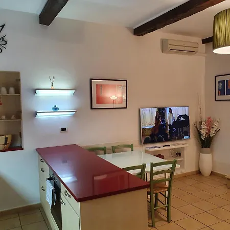 Giulia House Via Dell Ariento 5 Apartment *