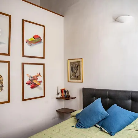 Lovely One Bedroom Nearby Ponte Vecchio