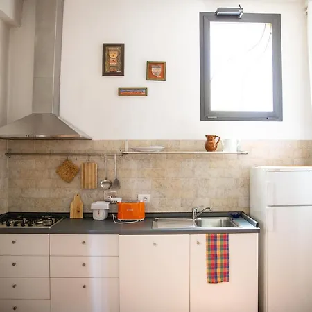 Lovely One Bedroom Nearby Ponte Vecchio *