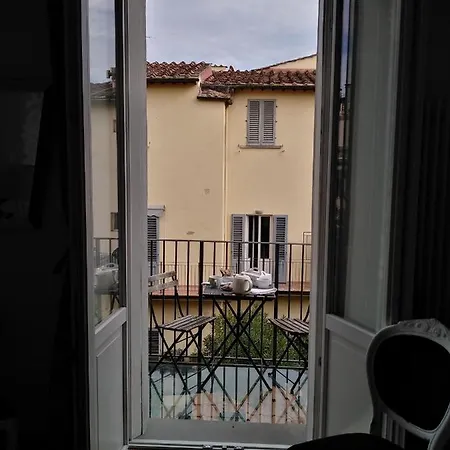 In San Frediano *