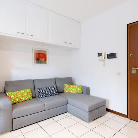 Nova Comfortable With Terrace Apartment Florence