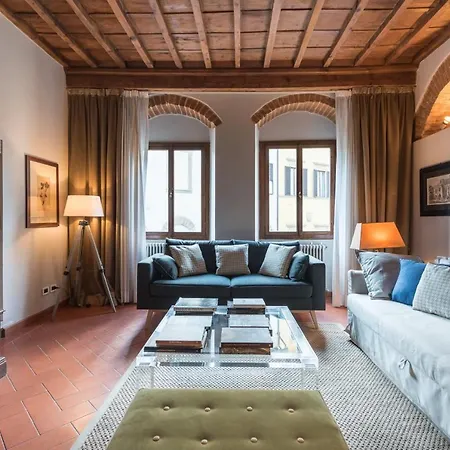 Hearth Of In Great Location Apartment *