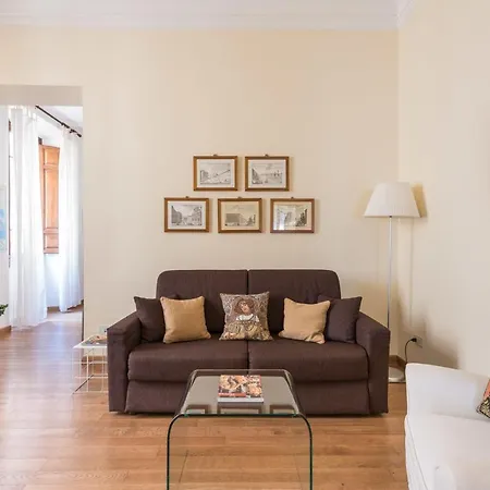 Charming 2bed Overlooking Duomo - Hosted By Sweetstay
