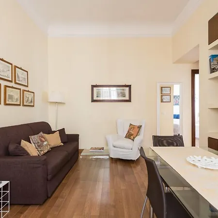 Charming 2bed Overlooking Duomo - Hosted By Sweetstay Apartment *