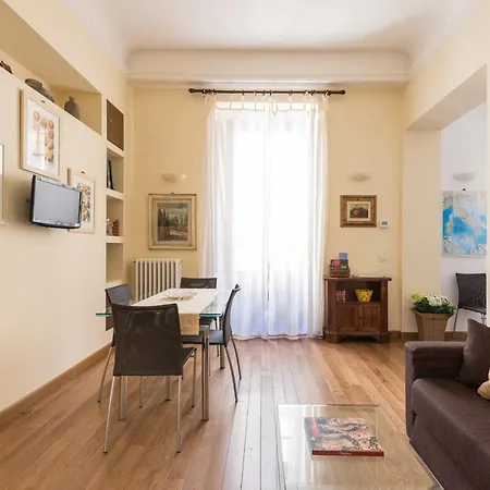 Apartment Charming 2bed Overlooking Duomo - Hosted By Sweetstay Florence