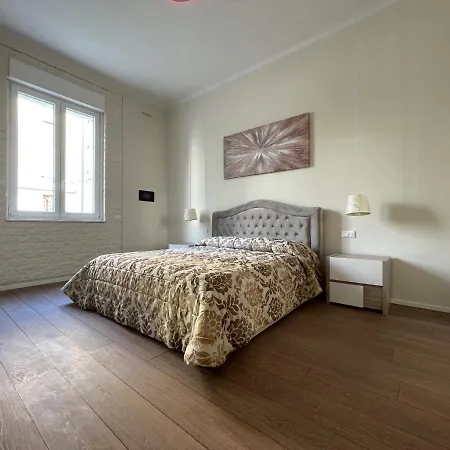 Luxury Careggi Apartment