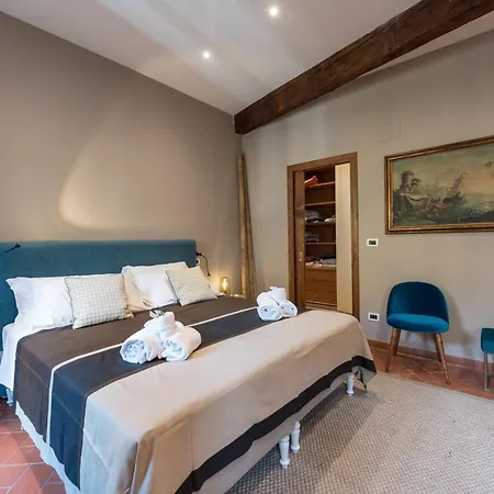 Hearth Of In Great Location Apartment Florence