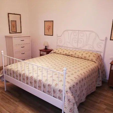 Aurora Apartment Florence