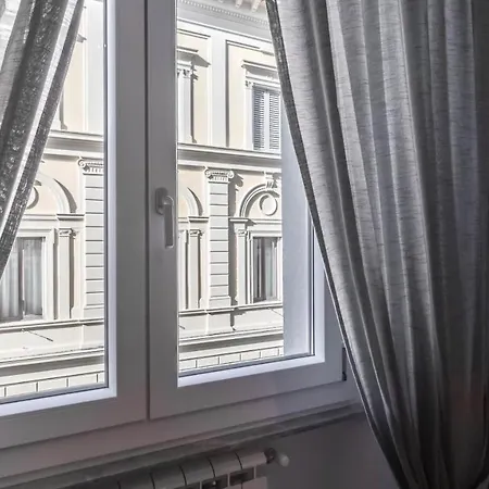 Apartment Cavour 82 Florence