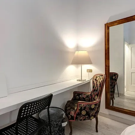 Parione 12 Apartment *