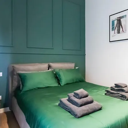 Cavour 82 Apartment *