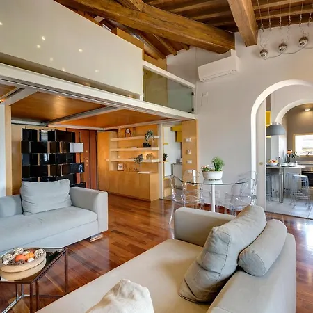Apartment Beatrice By Mamo Florence