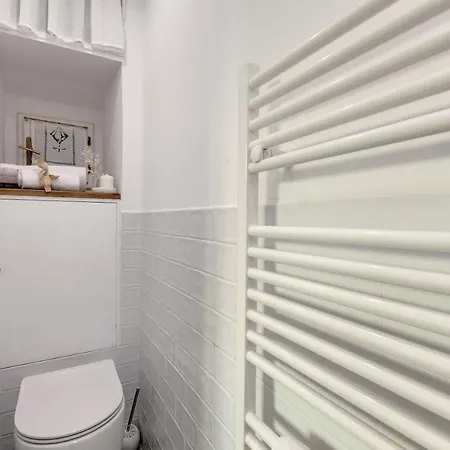 Aida By Mamo Apartment *
