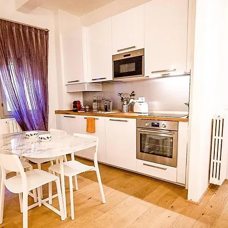 Acacia - Girasole Apartment Florence