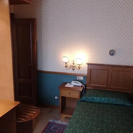 Belvedere Hotel 4*