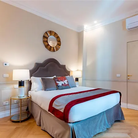 Apartment Genteel Via Della Spada Florence