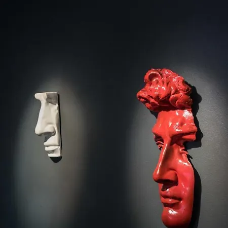 Art Gallery In Apartment Florenz