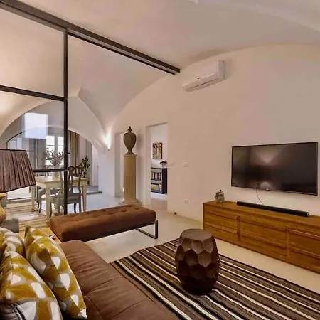 Apartment Neriluxurysuite