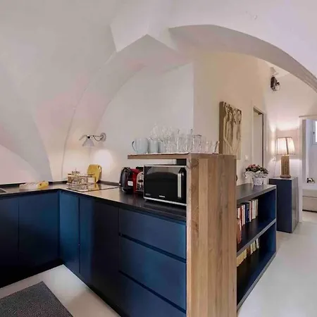 Apartment Neriluxurysuite *