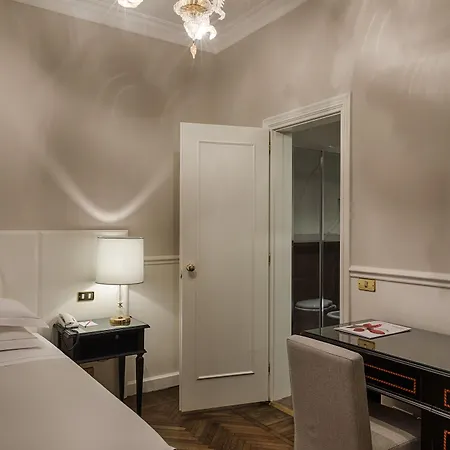 Plaza Lucchesi Hotel Florence