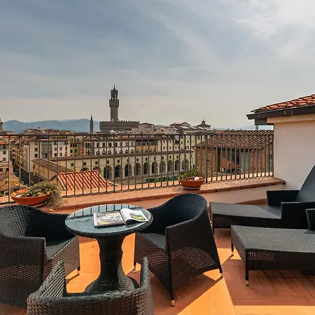 Pitti Palace Al Ponte Vecchio מלון פירנצה