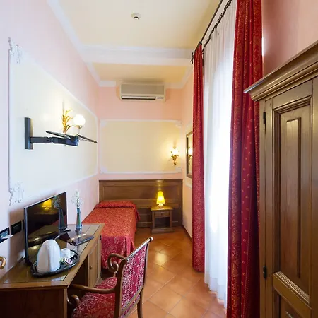 California Hotel