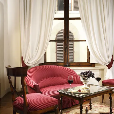 Palazzo Niccolini Al Duomo Residenza D'epoca Florença