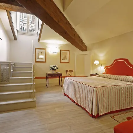 Hotel Palazzo Niccolini Al Duomo Residenza D'epoca Florença