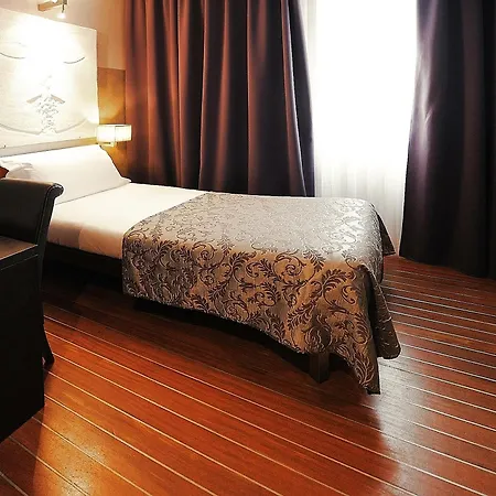 Hotel Borghese Palace Art 4*