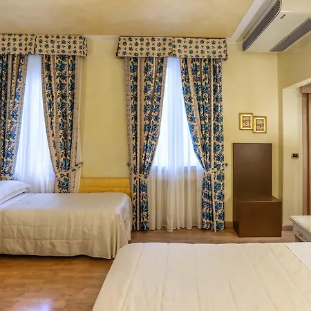 Alba Palace Отель
