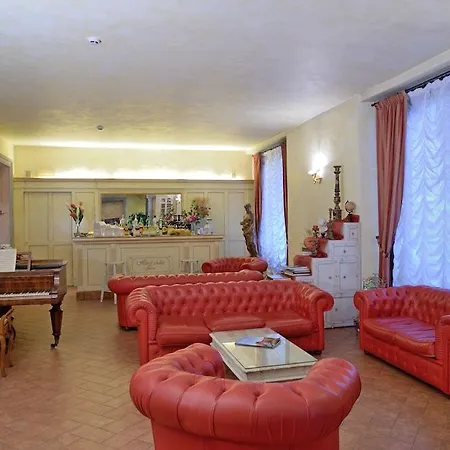 Alba Palace Флоренция