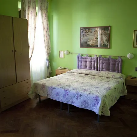 Ξενοδοχείο Lombardia 3*