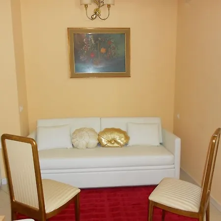 Alba Casa de hóspedes 3*