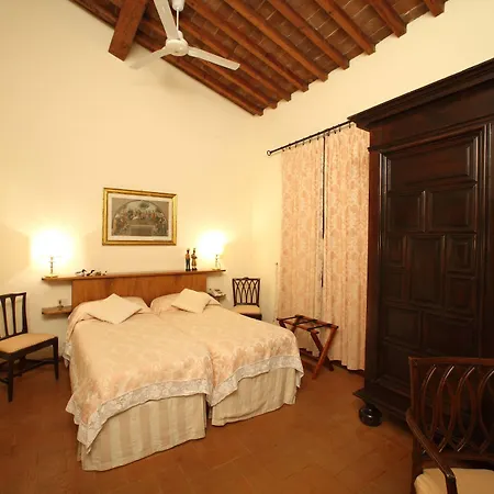 Rovezzano Bed & Breakfast 3*