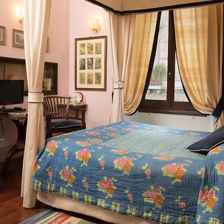 Residenza Johanna I 3* Florence