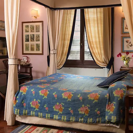 Residenza Johanna I Bed & Breakfast Florence