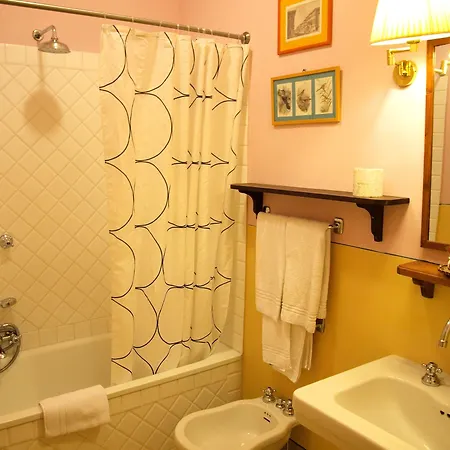 Residenza Johanna I Bed & Breakfast 3*