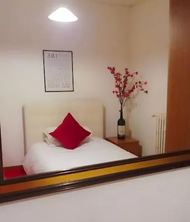 Alloggio in famiglia Unique & Beautiful Bedroom In Of *