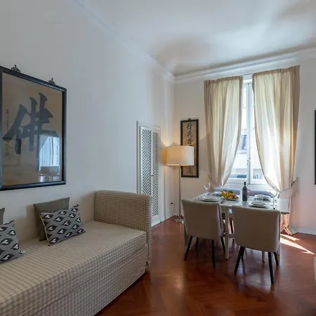 Big A Stone's Throw From The Duomo Appartement Florence