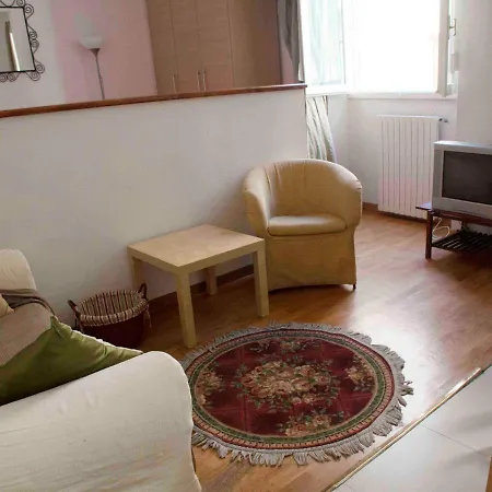 Apartment A Due Passi Dal Duomo Sinistra Florenz