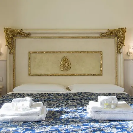 Relais Tiffany 2*
