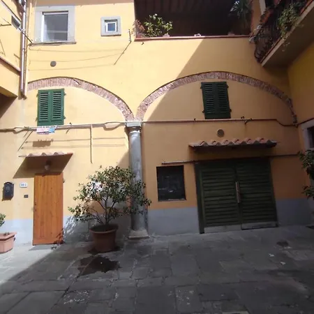 Careggi Garden Apartment