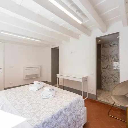 Santo Spirito View By Mmega Apartment Florence